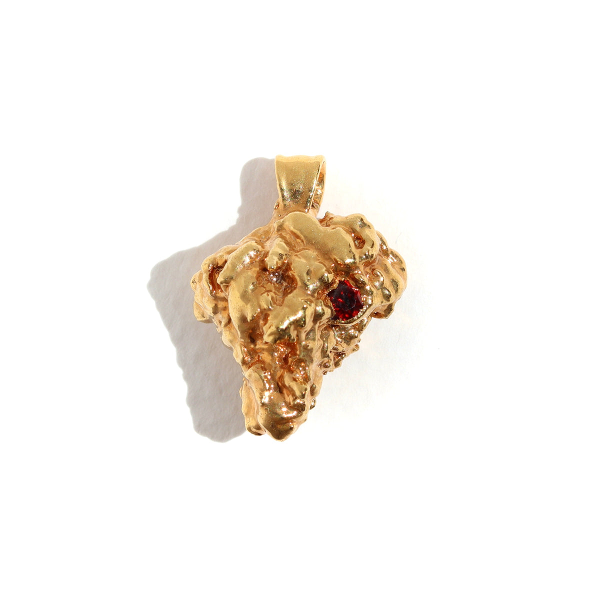 24k Afe Negus bud with Garnet
