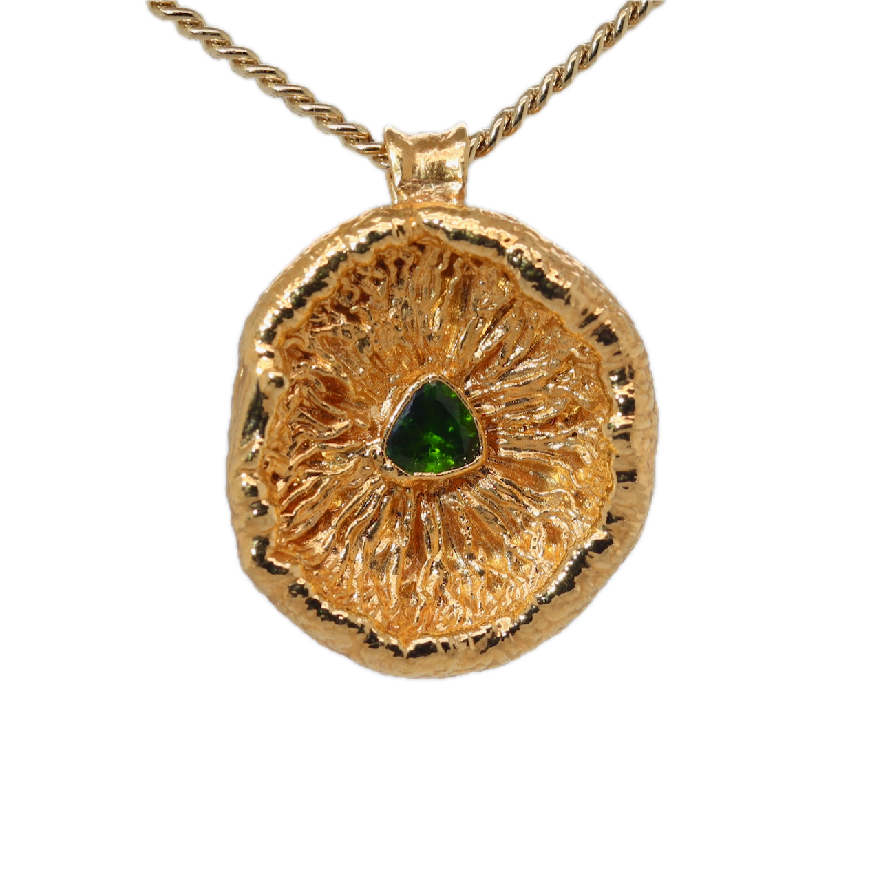 24k Special Collection Cap Pendant with Chrome Diopside